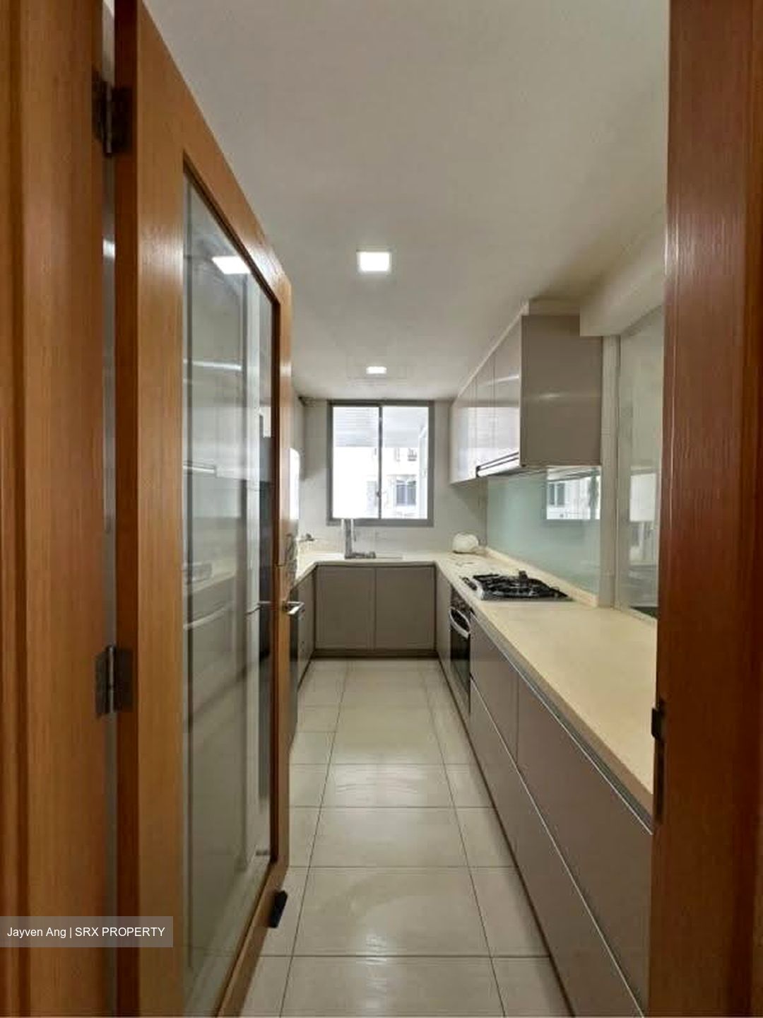 Prive (D19), Condominium #618959861
